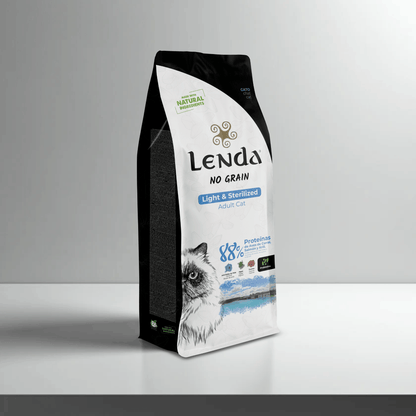 Lenda Sin Cereales Gato Light & Sterilized - Aves, Salmón y Krill